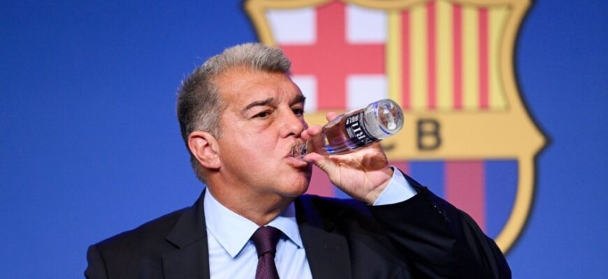 "Barselona" prezidenti Laporta UEFAga hakamlikdan shikoyat qildi