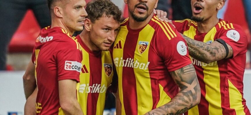 Chalovning ilk murabbiyi Turkiya chempionatidagi goliga munosabat bildirdi