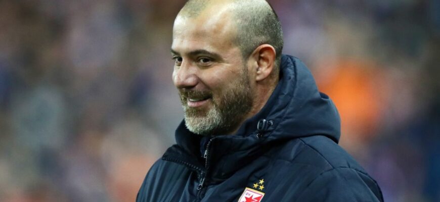 Crvena Zvezda Serbiya chempioni: "Zenit" tabrikladi