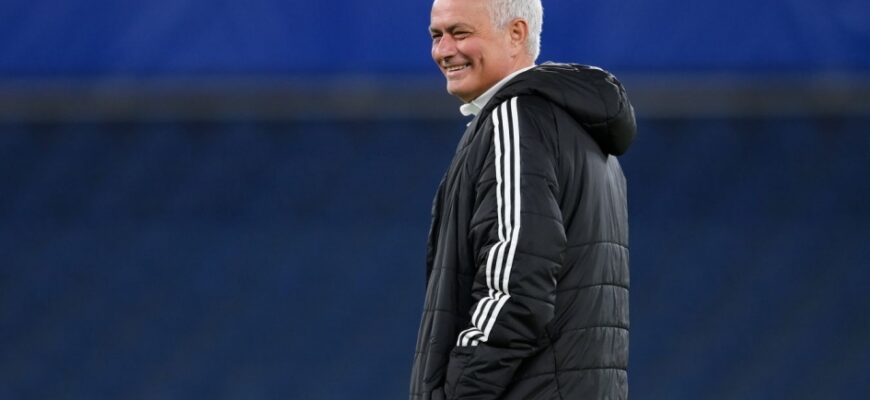 Joze Mourinyu "Benfika"ning "Sporting" ustidan g'alabasiga munosabat bildirdi