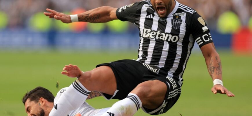 39 yoshli Hulk "Fluminense" bilan shartnoma imzoladi