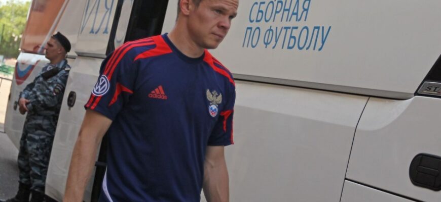 Anukov Yevro-2016 oldidan terma jamoaga qaytishdan nega voz kechdi?