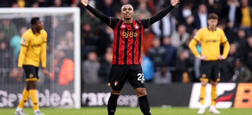 "Arsenal" "Bornmut" hujumchisi Eli Kroupi uchun "MYu" bilan kurashishi mumkin