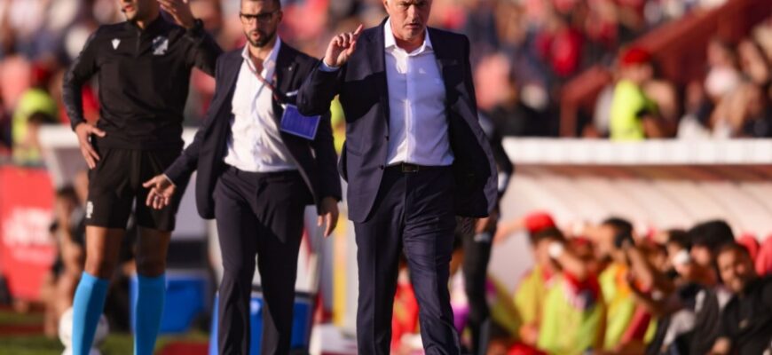 Benfica: Joze Mourinyoni "Real"ga 17-maydan so'ng qo'yib yuborishga tayyor