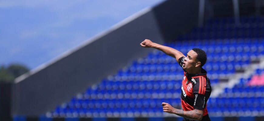 Flamengo CSKAning 18 yoshli hujumchi uchun taklifini rad etdi