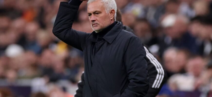 Jose Mourinho "Real Madrid"ga qaytish haqidagi mish-mishlarni rad etdi
