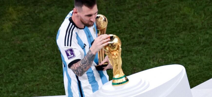 Messi o'ynagan finallari sonini eslay olmasligini aytdi