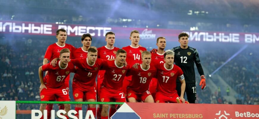 Nikitin Rossiya terma jamoasi tarkibiga 29-30 futbolchi kiritilishini ta'kidladi