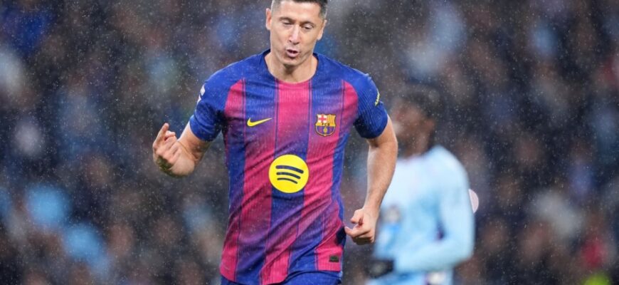 Robert Levandovski: Transfer Intrigasi va Klublar Raqobati