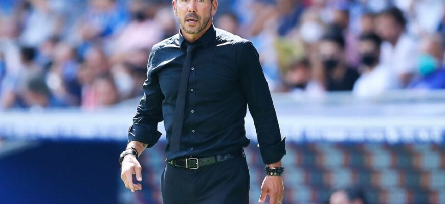 Simeone sobiq hamkasbi, "Arsenal" sport direktori bilan tortishdi