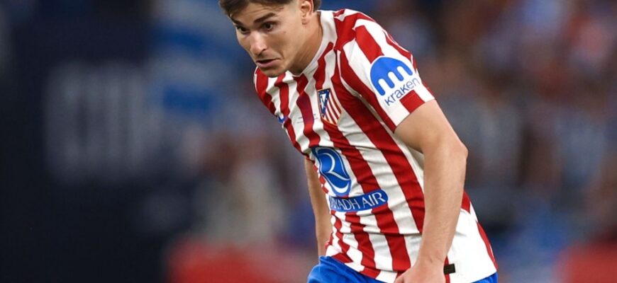 Julian Alvarezning ketishi: Pubilning qat'iy bayonoti
