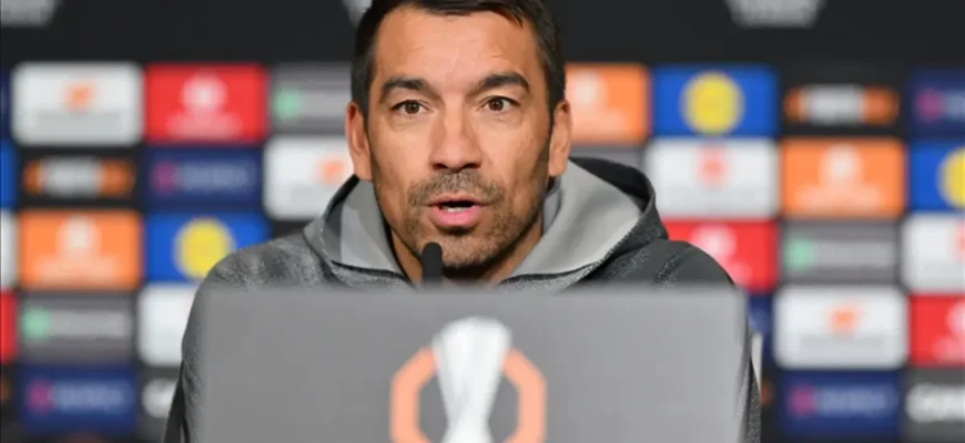 Liverpool: Giovanni van Bronckhorst ketdi, jamoada o'zgarishlar davom etmoqda