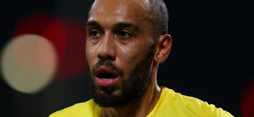 Obameyang: "Marsel" hujumchini 1,5 million yevroga baholadi