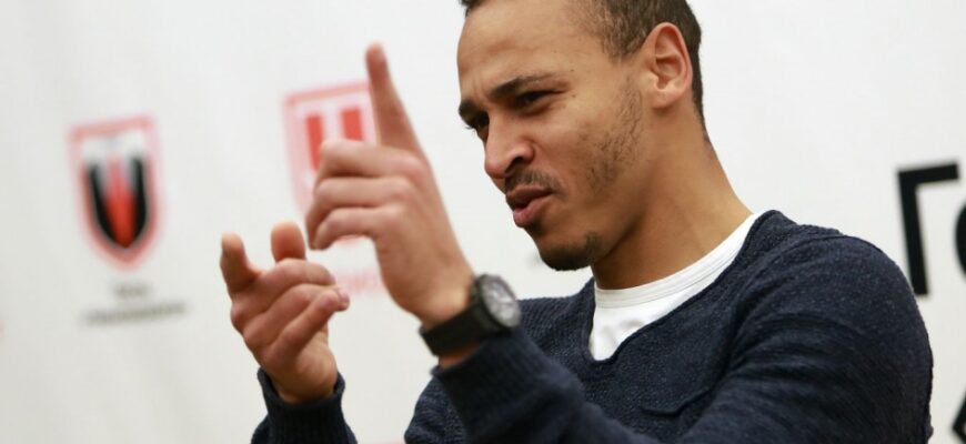 Peter Odemwingie RPLdan APLga o'tgan eng yaxshi futbolchini tanladi
