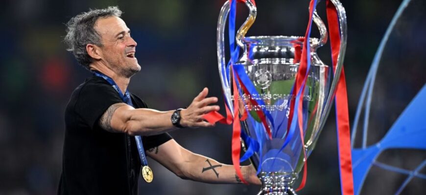 PSJ murabbiyi Luis Enrique sobiq "Barselona" dubl o'yinchilari bilan uchrashdi