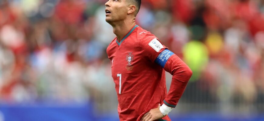 Ronaldo DR Kongo bilan o'yindan so'ng muxlislarga yaqinlashmadi