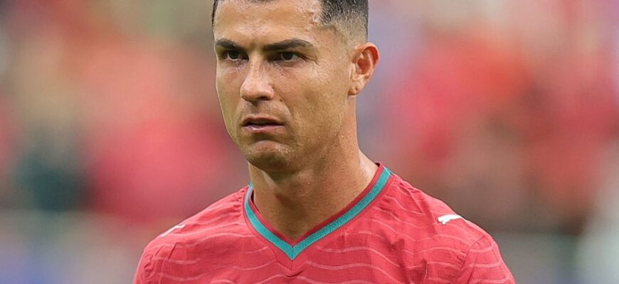 Ronaldu haqida Kosta: "Imkoniyatlarni golga aylantirganda u xudo bo'lardi!"