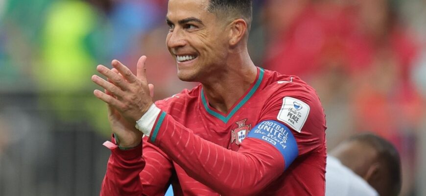 Ueyn Runi Ronalduning O'zbekiston bilan o'yinini qoyil qoldi