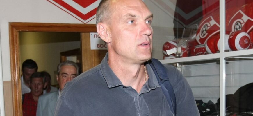 Aleksandr Bubnov Novikovga javob qaytardi: Yolg'on gapirma, demensiya!