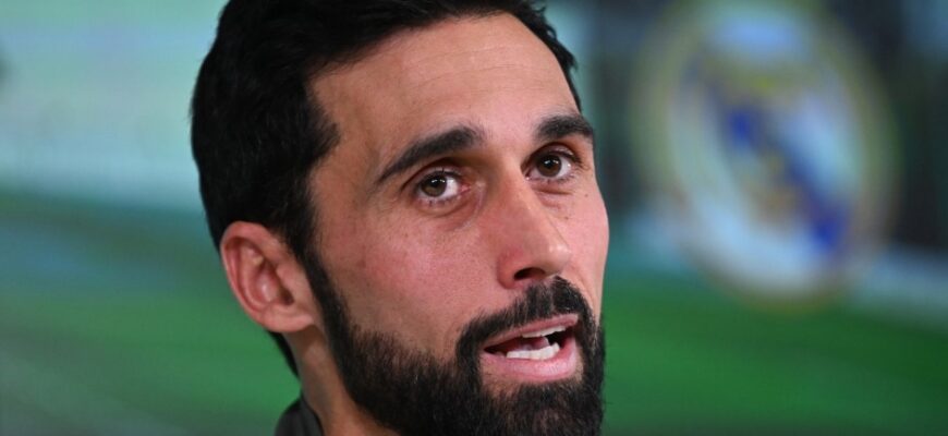 Альваро Арбелоа "Fulham" bosh murabbiyi etib tayinlangani haqida