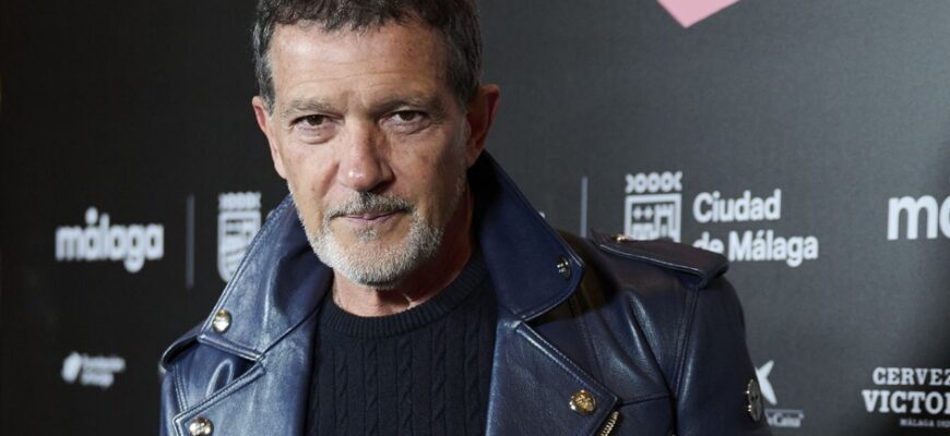 Antonio Banderas Ispaniya terma jamoasini JCh-2026 finali bilan tabrikladi