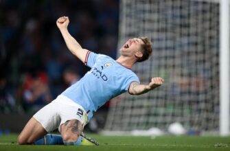 Arsenal Saliba jarohati tufayli sobiq Manchester City himoyachisi bilan qiziqmoqda