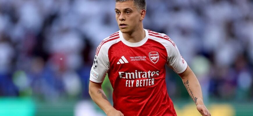 Arsenal Trossard o'rniga qaysi hujumchini tanladi? Romano javobi.