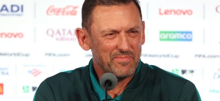 Avstraliya Futbol Federatsiyasi JCH-2026dan keyin bosh murabbiyni qo'lladi