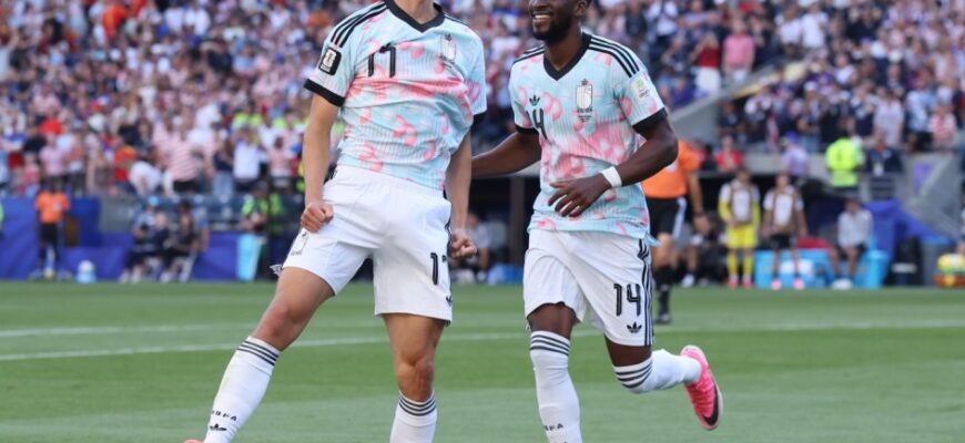 Belgiya JCH tarkibini noodatiy usulda taqdim etdi