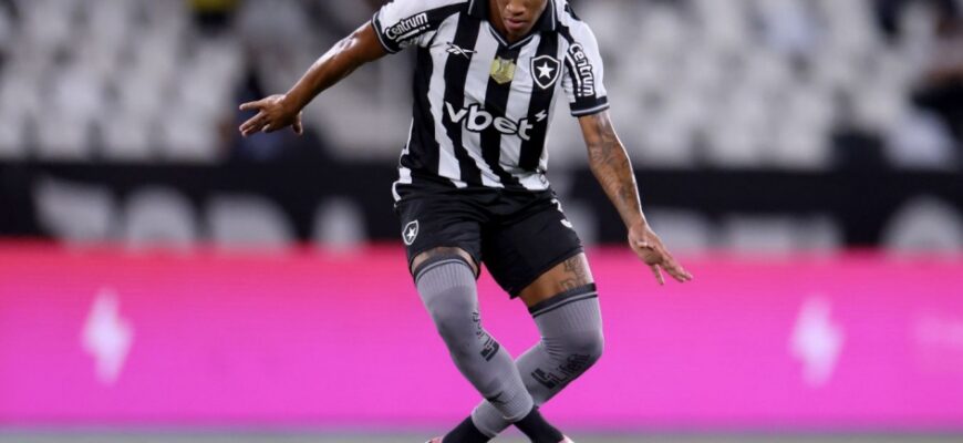 Botafogo Daniloni 30 mln yevroga sotishga tayyor, Zenit qiziqmoqda
