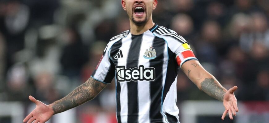 Bruno Gimaraynshning agentlari "Arsenal"ga transferini istamoqda - The Times