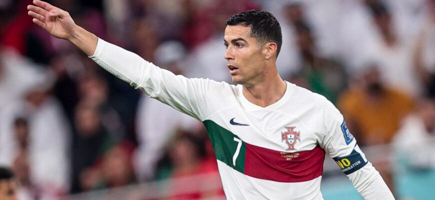 Cristiano Ronaldo yirik turnirlarda Ronaldu gollari bo'yicha tenglashdi