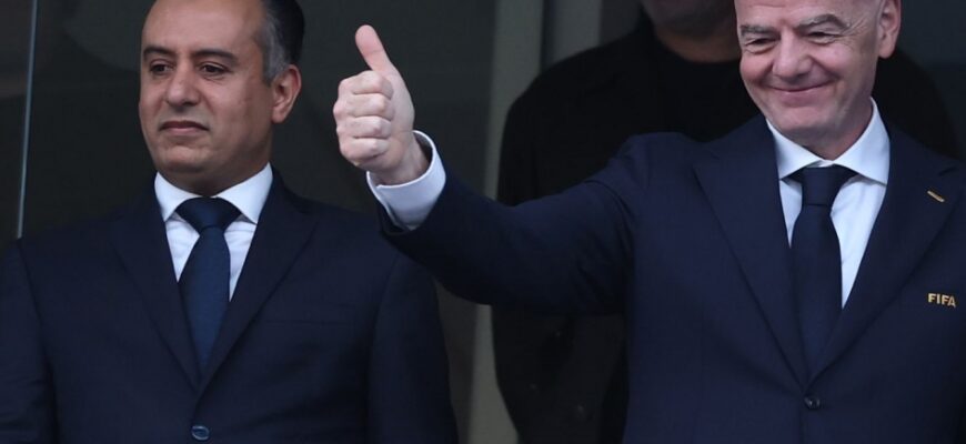 Edd Deyvi: Infantino Jahon chempionati mojarosi sabab iste'fo bersin