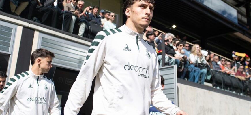 Manchester Yunayted "Barselona" nishoni Salinasni €16 mln evaziga ilib ketishi mumkin