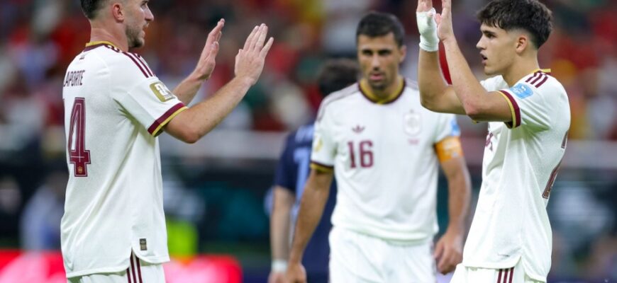 Mikael Silvestre: Ispaniya g'alabasiga faqat o'zlari ishongan