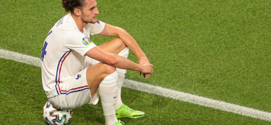 Milan Napoli qiziqishiga qaramay Rabioni sotishni istamaydi