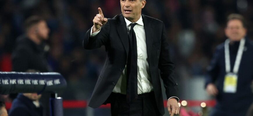 Napoli Allegri debyutida B Seriya jamoasi "Arezzo"ga mag'lub bo'ldi