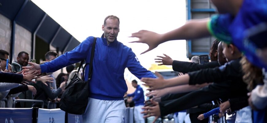Petr Cech Chexiya futbolini isloh qilish yo‘llarini ochib berdi