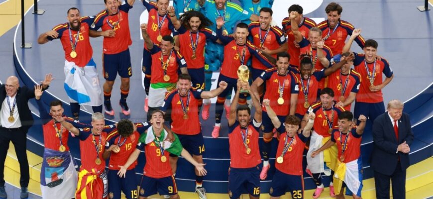 Romantsev Ispaniyaning JCh-2026 o'yinini o'z "Spartak"iga qiyosladi