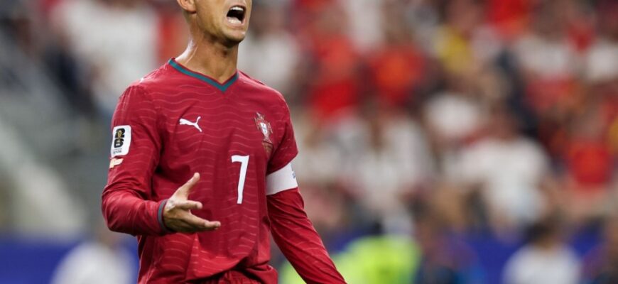 Ronaldo jahon chempionatlari tarixidagi anti-rekordni oʻrnatdi