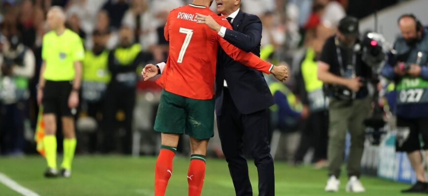Ronaldo Martinezning Portugaliya terma jamoasidan ketishiga: "Buyuk murabbiy va inson!"