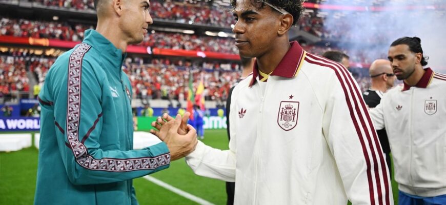Ronaldo va Yamal: Portugaliya — Ispaniya o'yini oldidan qo'l berib ko'rishish