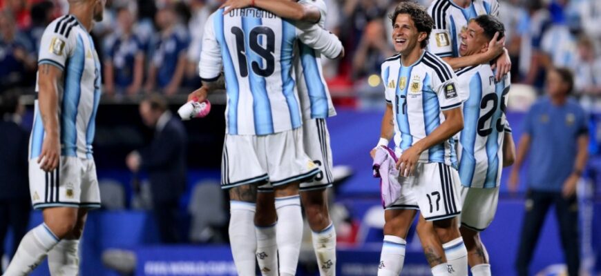 Shvaynshtayger Argentina muxlislari bilan JCH-2026 finalini nishladi
