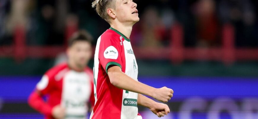 Aleksey Batrakov: Turkiya OAVlari transfer haqida yolgʻon tarqatdi!