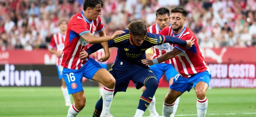 Arsenal Csolis va 16 yoshli Dowmen gollari bilan Gironani tor-mor qildi