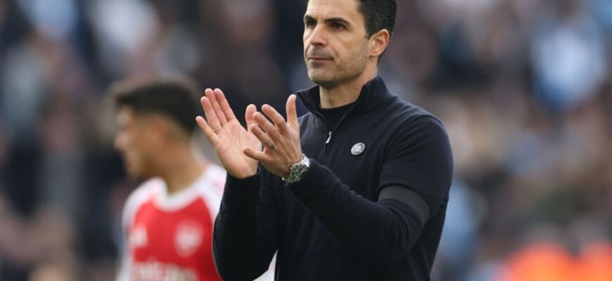 Arsenal uch yangi o'yinchi bilan shartnoma imzolashga yaqin!