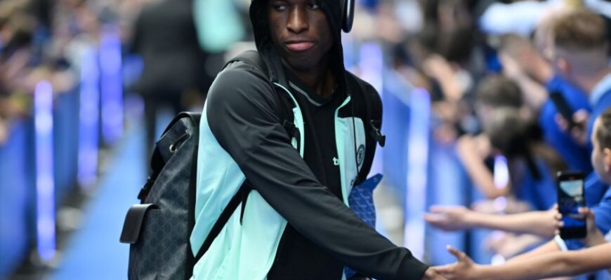 Aston Villa Nikolas Jekson uchun "Chelsi"ga 70 mln yevro taklif qildi