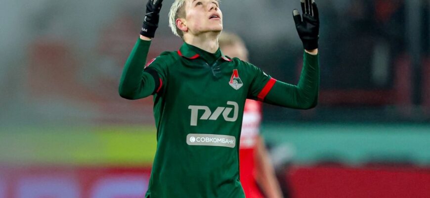 Batrakov: Nepomnyashchy uning "Galatasaray"ga o'tishini baholadi