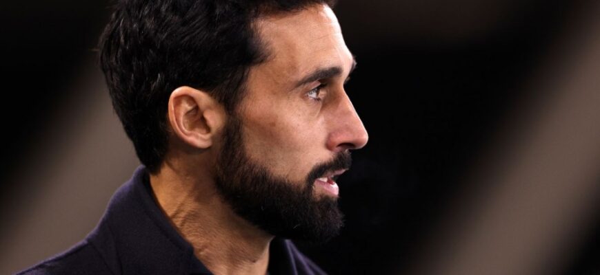 Fulham "Real"ning sobiq murabbiyi Arbeloa bilan muzokaralar o'tkazdi