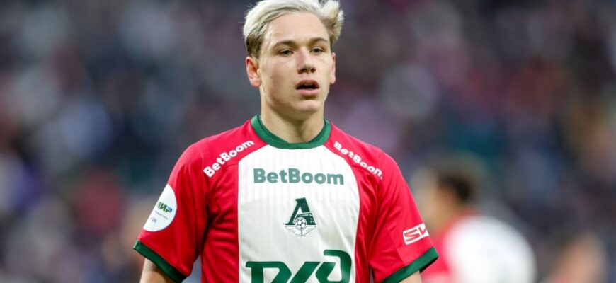 Galatasaroy Batrakovga €20 mln taklif qildi, "Lokomotiv" jim!